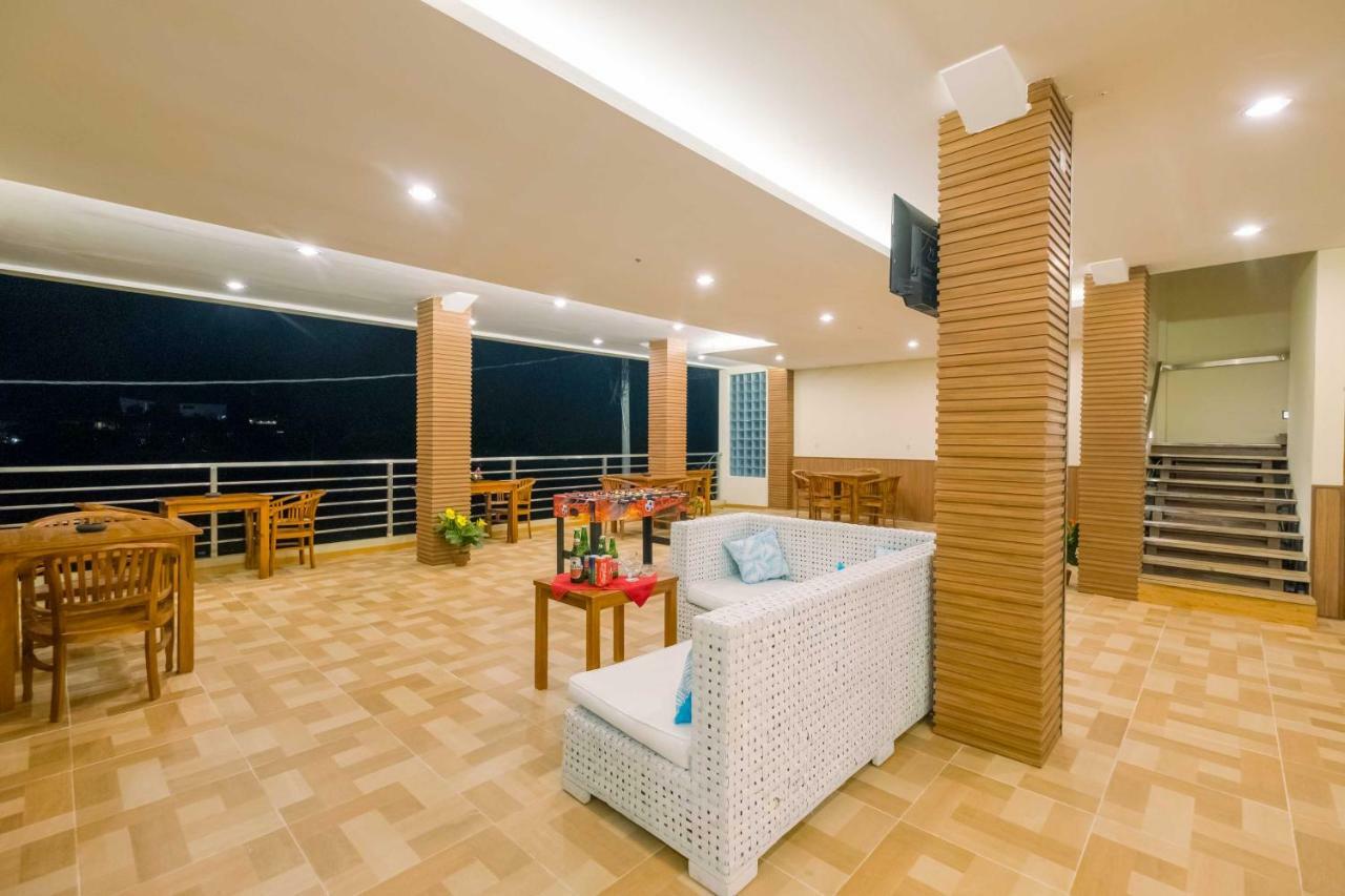 แคโรไลน์ เกสต์ เฮาส์ Hotel ชังกู ภายนอก รูปภาพ