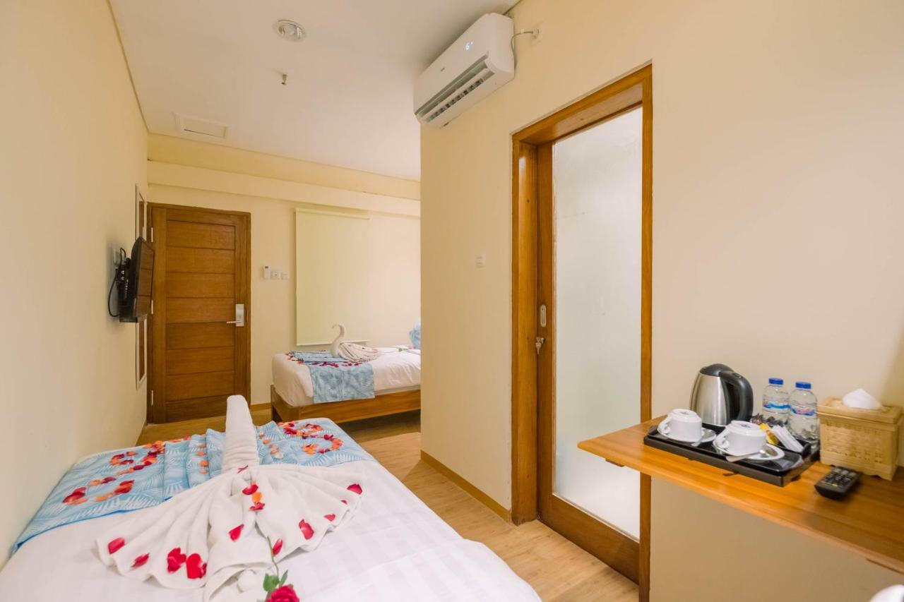 แคโรไลน์ เกสต์ เฮาส์ Hotel ชังกู ภายนอก รูปภาพ