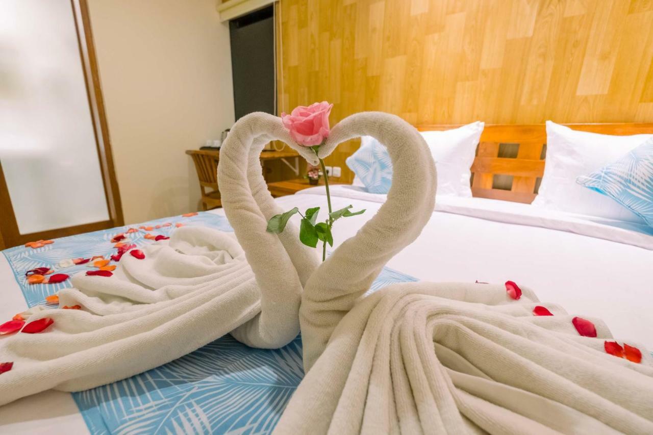 แคโรไลน์ เกสต์ เฮาส์ Hotel ชังกู ภายนอก รูปภาพ